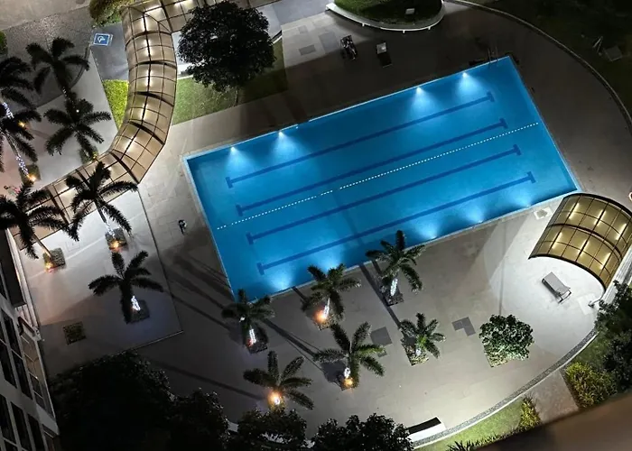 Cozy Vibe At Near Airport, Mckinley, And Bgc *